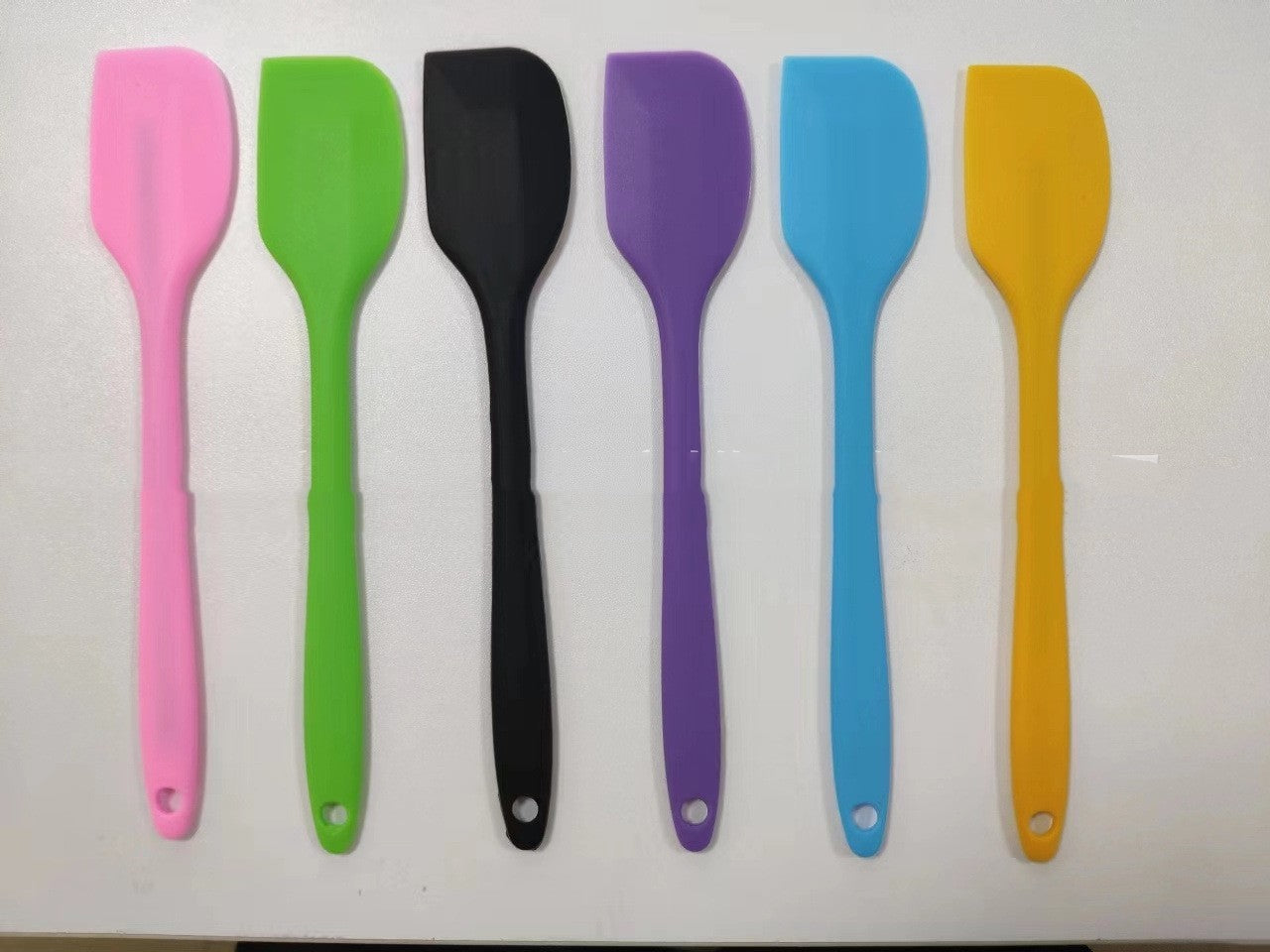 PET Plastic Tableware Scraper